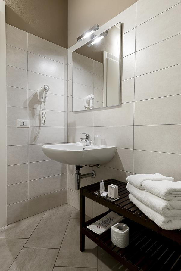 I Tigli Guest House Piacenza Buitenkant foto